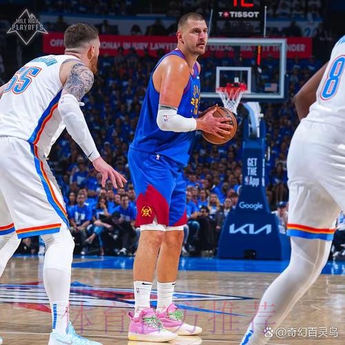 爵士反击！森萨博拉杆上篮打成2+1